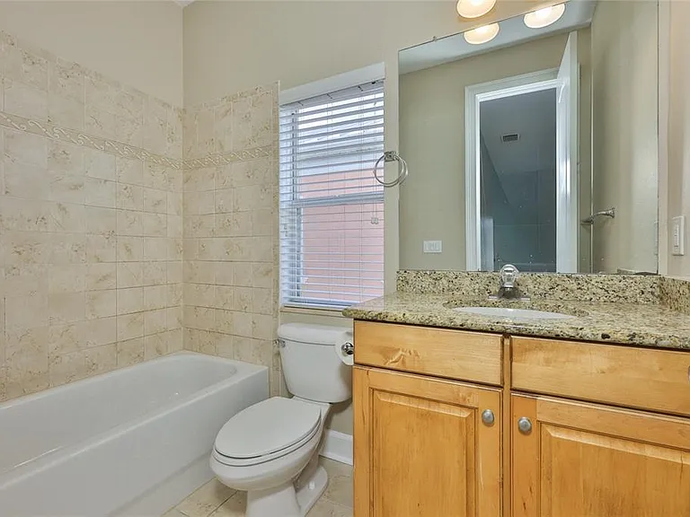 6573 Simone Shores Cir — Photo 31