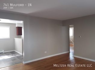741 Mulford St APT 1N, Evanston, IL 60202