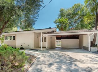 4230 Canoga Ave, Woodland Hills, CA 91364
