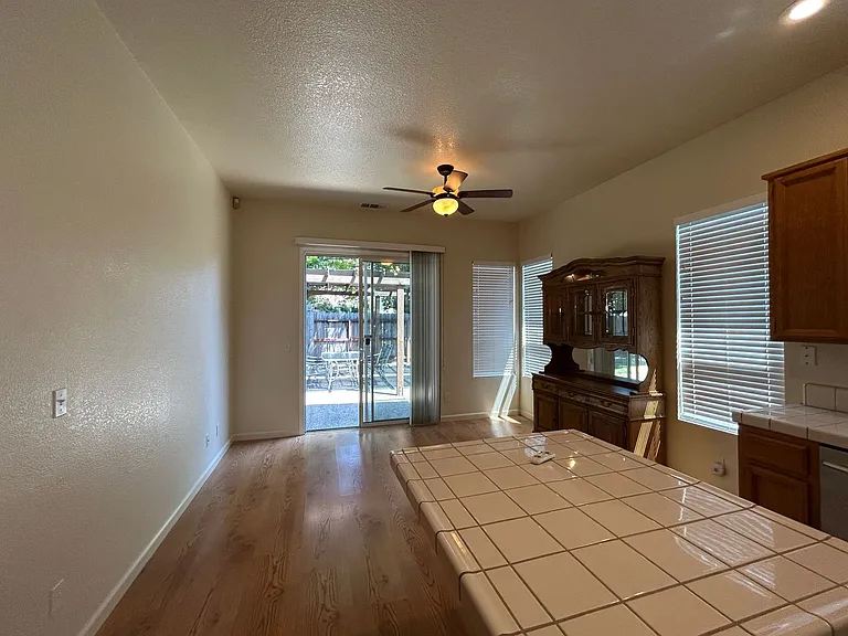 7025 Sandy Souza Way — Photo 4