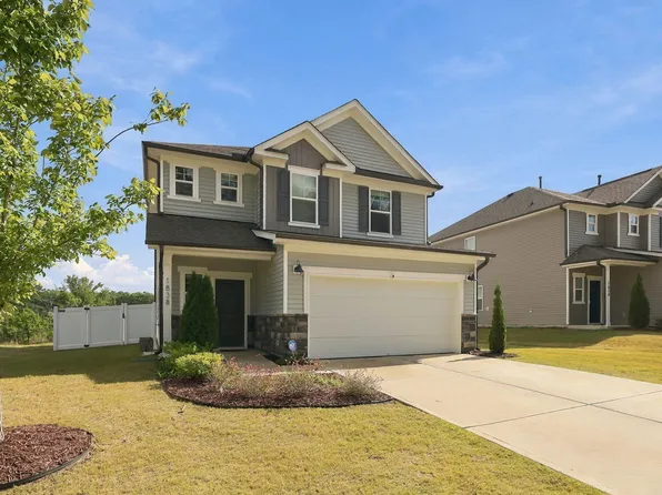 1838 Carlton Links Dr, Fuquay Varina, NC 27526