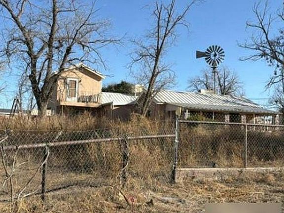 2nd image of 528 Paisano Dr
