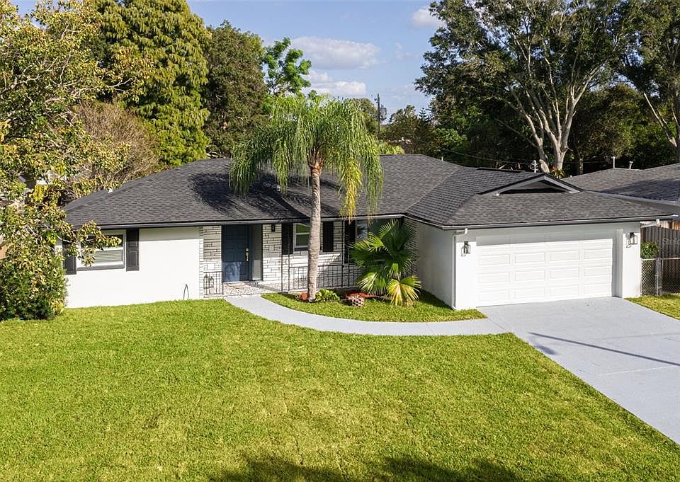 1st image of 209 S Jupiter Ave