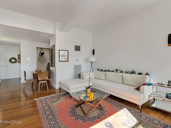 4th image of 88 Greenwich St APT 2602