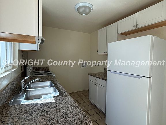 4th image of 756 Butte Ave