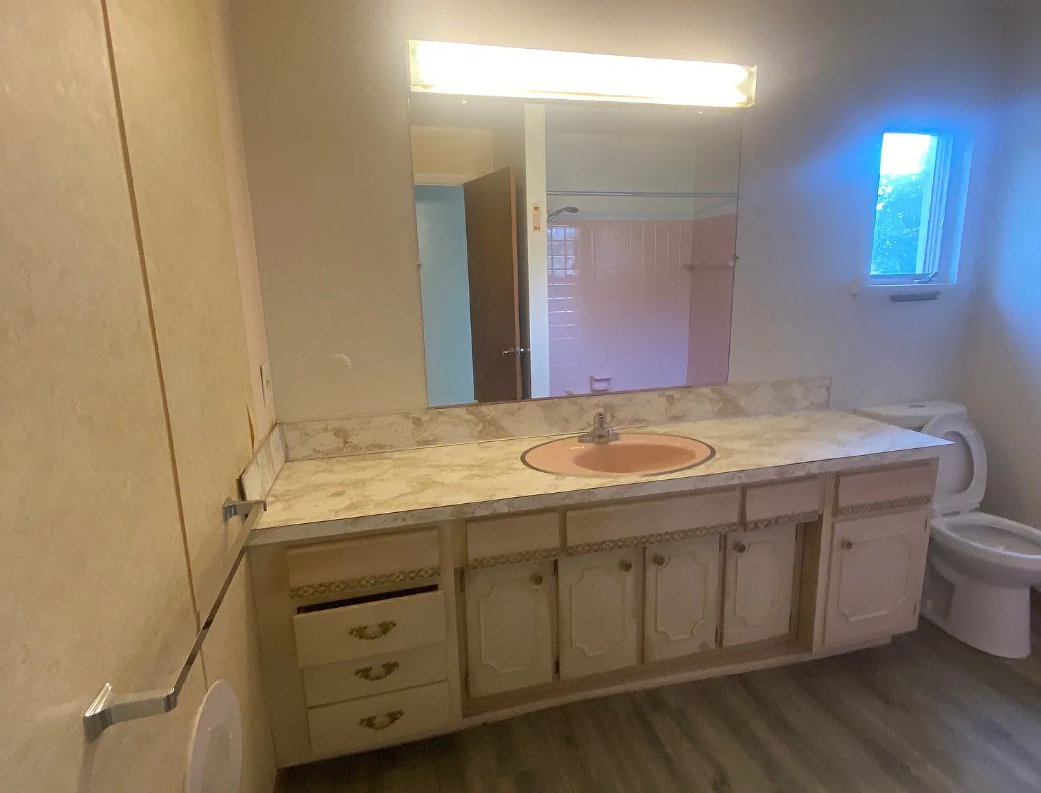 2 bed, 900 sqft, $795 — Photo 4