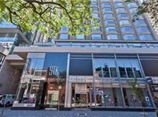 155 Yorkville Ave UNIT 1906, Toronto, ON M5R 0B4