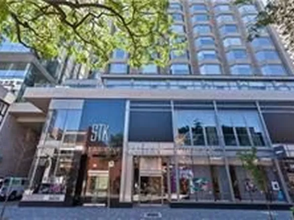155 Yorkville Ave, Toronto, ON
