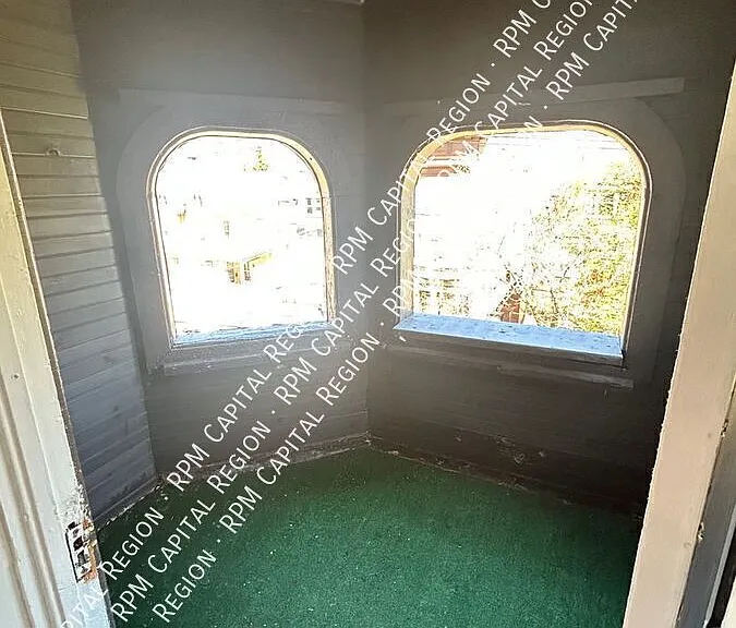 852 Union St #G — Photo 3