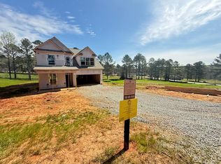 420 Oakmonte Cir, Greenwood, SC 29649