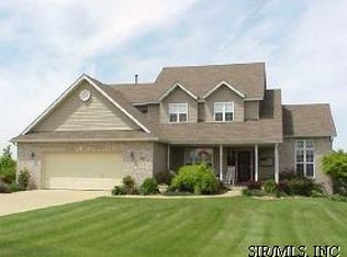 119 N Meadow Ridge Trl, Edwardsville, IL 62025
