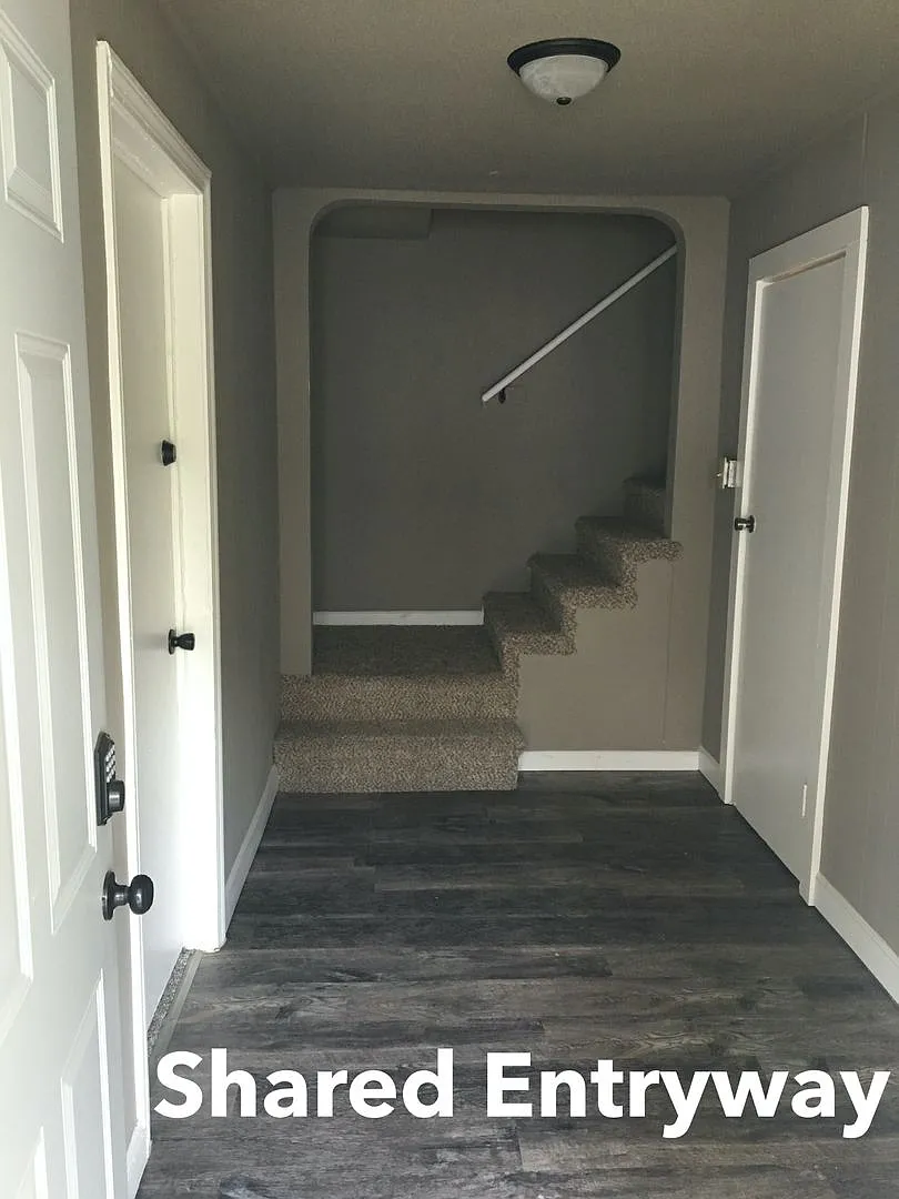 417 N. Walnut St. — Photo 1