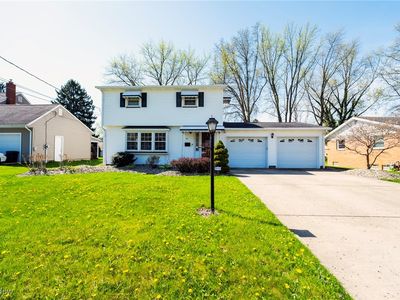 911 Larkridge Ave, Youngstown, OH, 44512