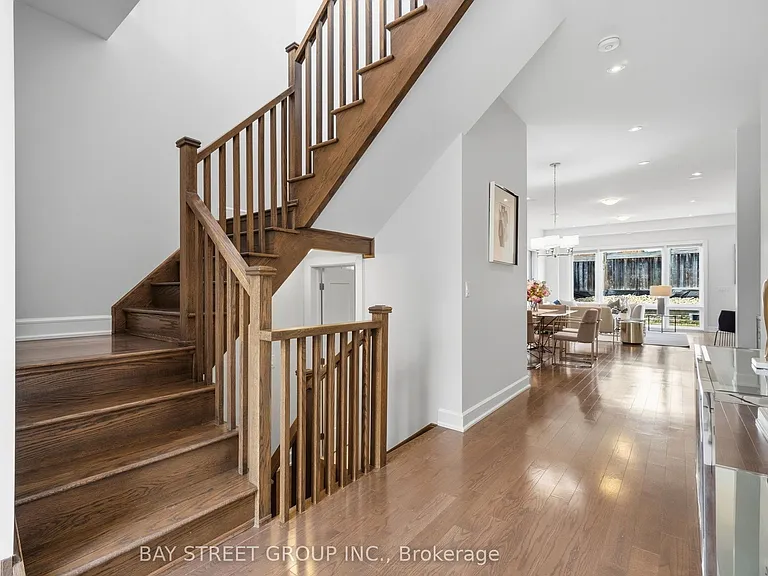 16 Farrell Rd — Photo 4