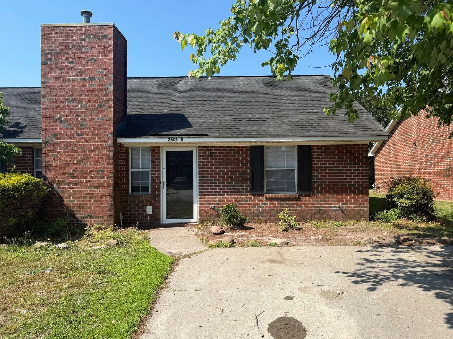 2 bed, 2.0 bath, 978 sqft, $1,250 — Photo 2