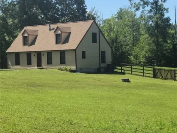2379 Wares Church, Church View, VA 23032