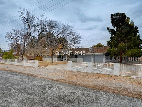 3rd image of 7570 W La Madre Way