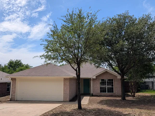 4821 Saint Thomas Pl, Fort Worth, TX 76135