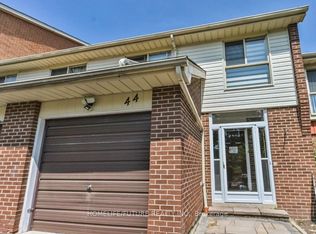 40 Dundalk Dr #44, Toronto, ON M1P 4S3