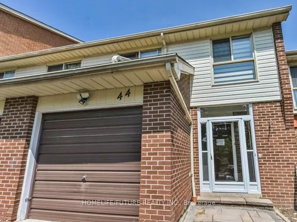 40 Dundalk Dr #44, Toronto, ON M1P 4S3