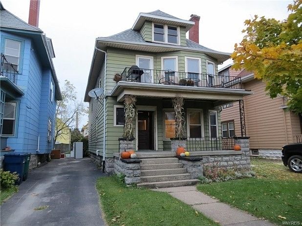 1st image of 277 Bedford Ave