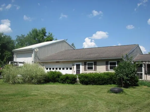 3198 Broad St, Rushville, OH 43150