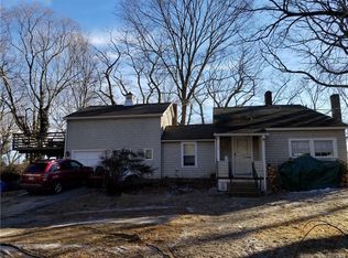 149 Clift St, Groton, CT 06355