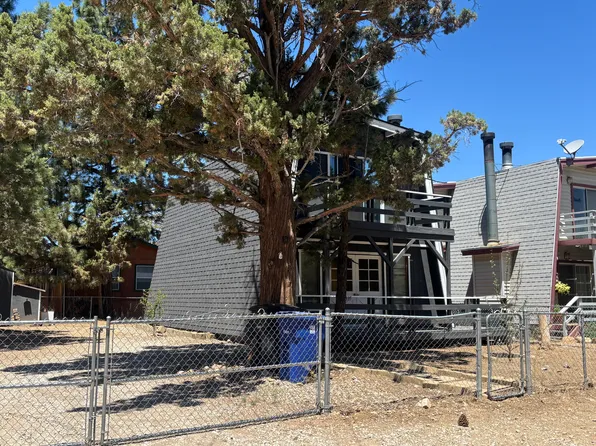 835 Hart Ln, Big Bear City, CA 92314