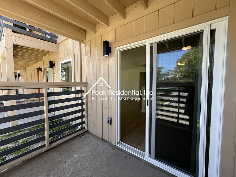Gardenside Apartments — Photo 37