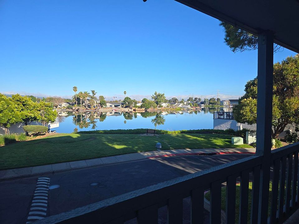1st image of 600 Mariners Island Blvd APT 8