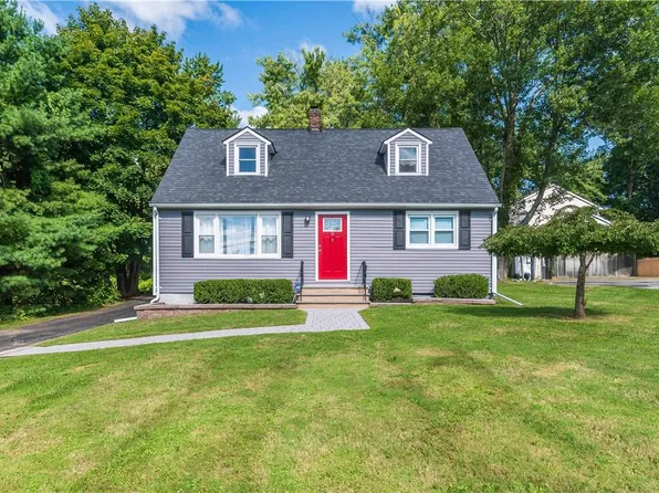 36 Mid Oaks Street, Monroe, NY 10950