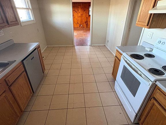 3rd image of 5008 Skyview Dr