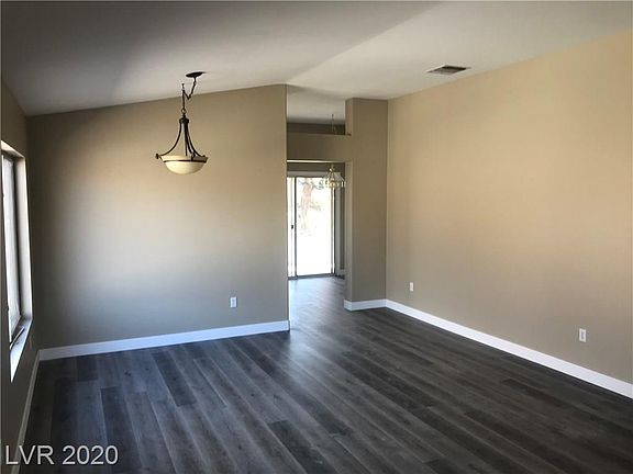 3rd image of 2043 Poppywood Ave