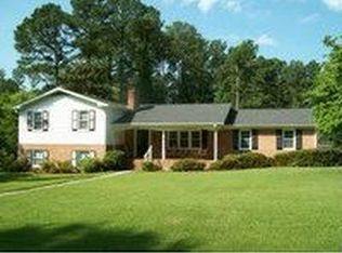 2217 Cliffside Dr, Sanford, NC 27330