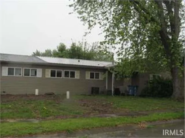 1412 Eglin Ave, Peru, IN 46970