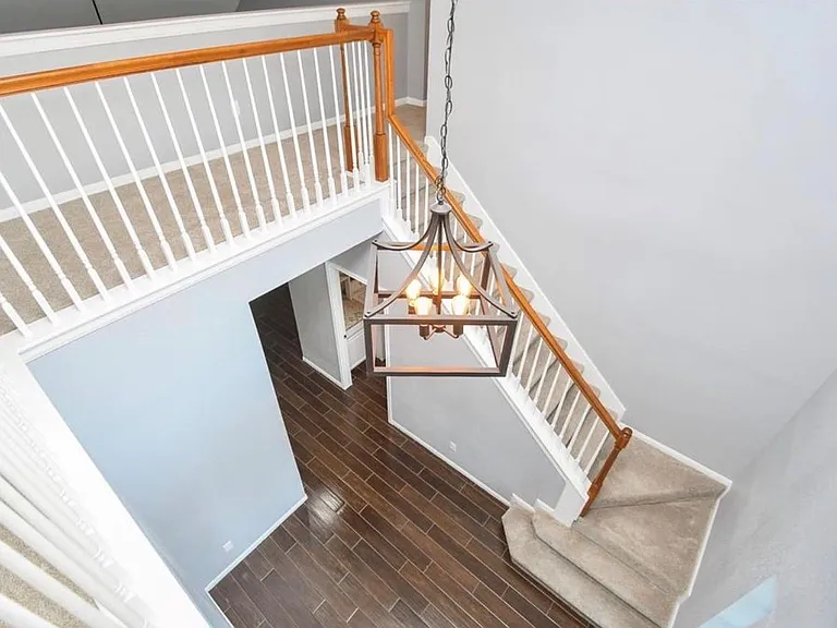 18522 Autumn Park Dr — Photo 8