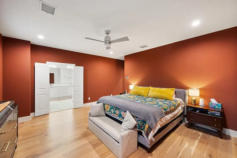 2240 Dalford St — Photo 18