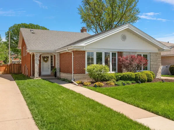 1429 Raymond Ave, La Grange Park, IL 60526