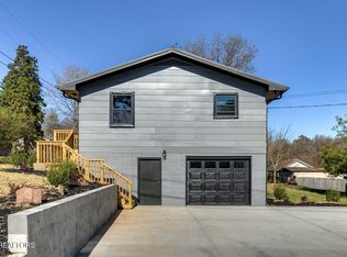 138 County Road 79, Riceville, TN 37370