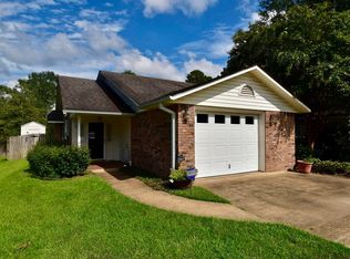 2402 Melody Ln, Ruston, LA 71270