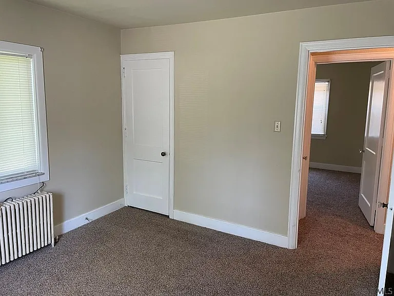 438 Belmont St #1 — Photo 6