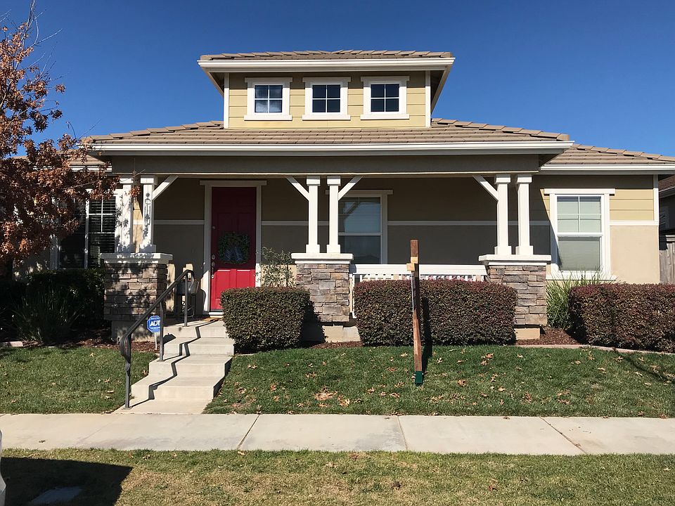 1st image of 2352 Shire Way