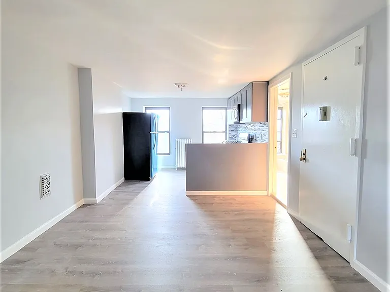 356 Hancock St #3 — Photo 7