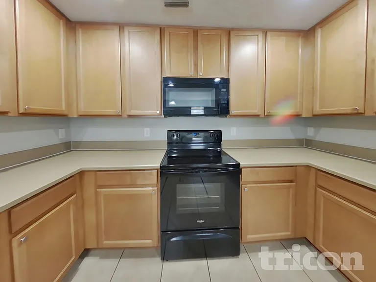 656 Sunny Stroll Dr — Photo 5