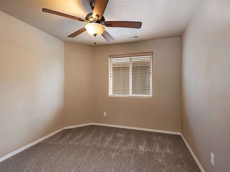 61150 Snowbrush Dr — Photo 22