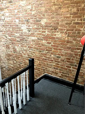 Rented by Arvik Group Real Estate | media 19