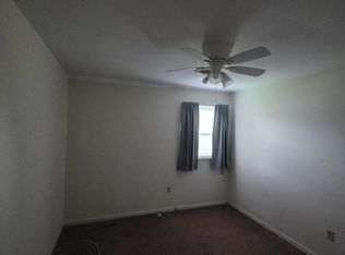 905 W 40th Ave, Hobart, IN 46342