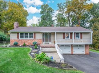 52 Warren Rd, Sparta, NJ 07871