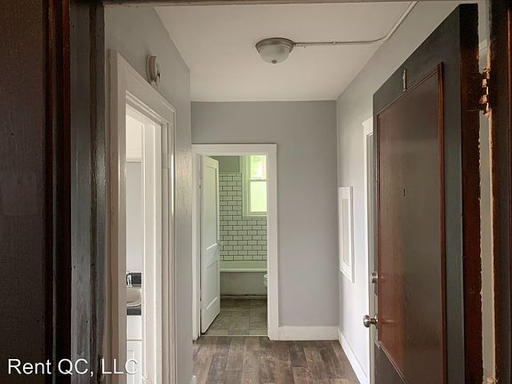 3rd image of 2930 5th Ave APT 1