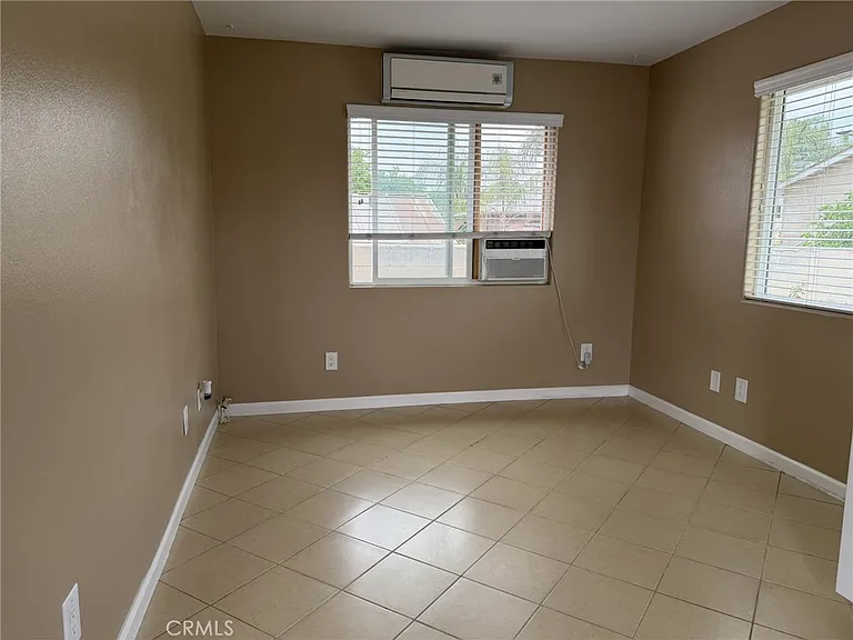 7654 Alder Ave — Photo 5